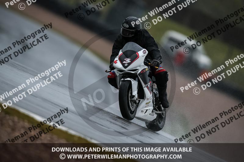 PJM Photography;donington no limits trackday;donington park photographs;donington trackday photographs;no limits trackdays;peter wileman photography;trackday digital images;trackday photos